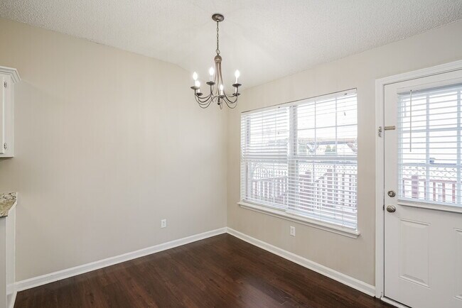 Foto del edificio - 306 Hank Aaron Cove