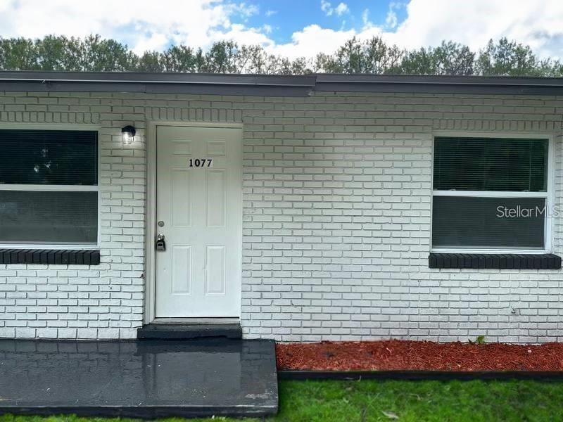 Primary Photo - 1075 Crestwood Dr