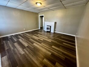 Building Photo - 3201 Southwest Dr