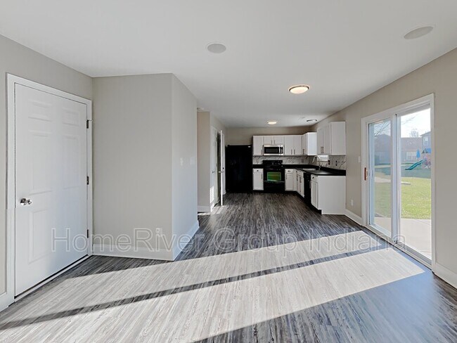 Building Photo - 12605 Braddock Ln