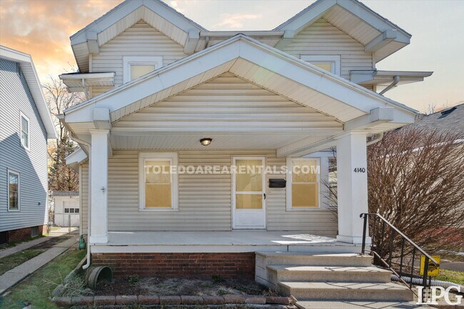 Building Photo - 4140 Commonwealth Ave