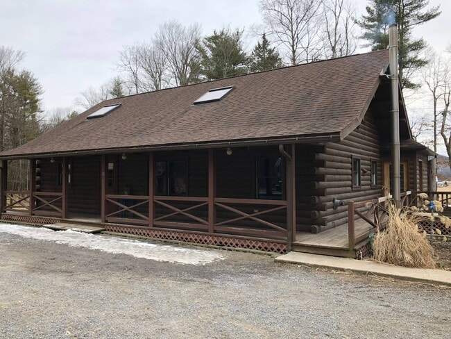 Building Photo - 111 Wasson Dr