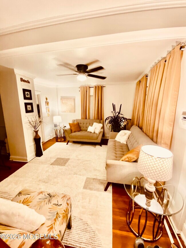 Foto del edificio - 1139 Asbury Ave