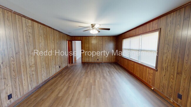 Foto del edificio - 107 Metcalf St
