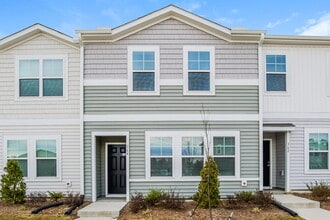 Building Photo - 364 Stone Arbor Wy