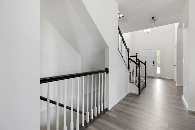 Building Photo - 12520 S Cherry Blossom Blvd