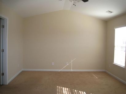 Building Photo - 145 Rabon Springs Rd