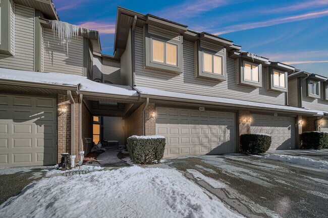 Foto del edificio - 1017 Arbor Ct