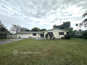 Building Photo - 17421 SW 92nd Ct