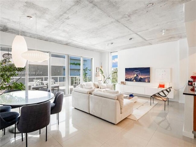 Foto del edificio - 3449 NE 1st Ave