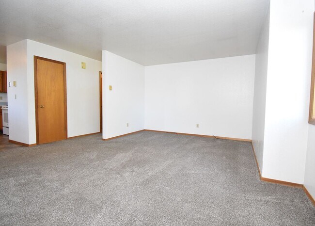 Foto del edificio - 2 Bed with Carport! Walk to MSU! Pet Frien...