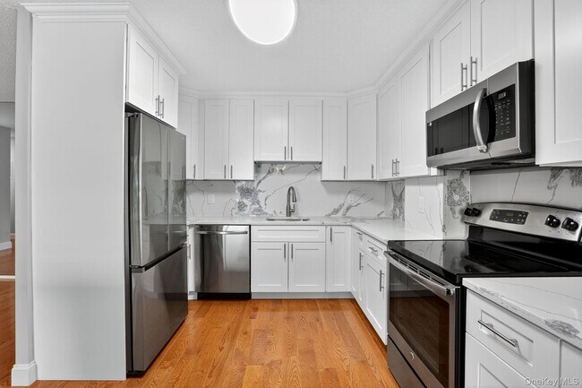 Foto del edificio - 15 Stewart Pl