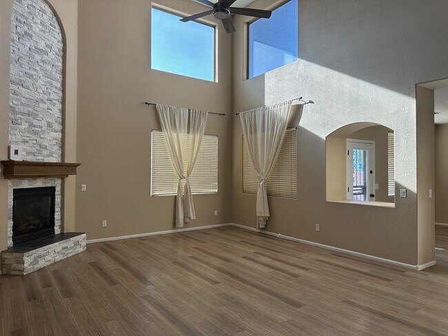 Building Photo - 21622 Backus Dr