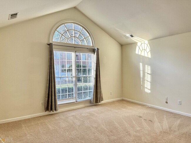 Building Photo - 8595 River Walk Landing