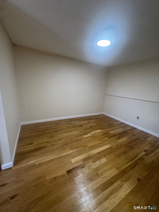 Foto del edificio - 204 Wheeler Ave