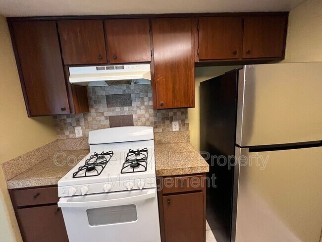 Foto del edificio - 45546 Aladdin St