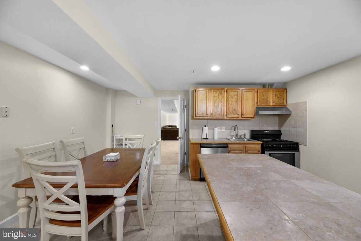 Primary Photo - 15309 Briarcliff Manor Way