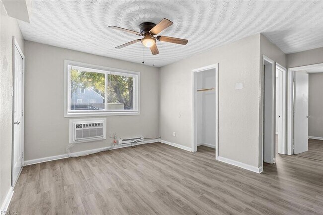 Foto del edificio - 200 Pullman Ave