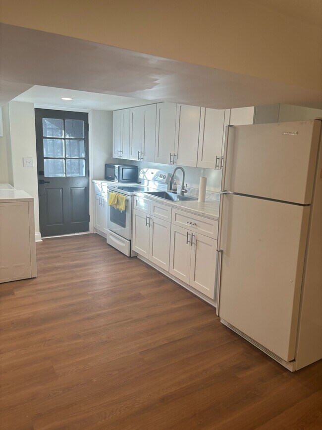 Cocina - 1831 Deveron Rd