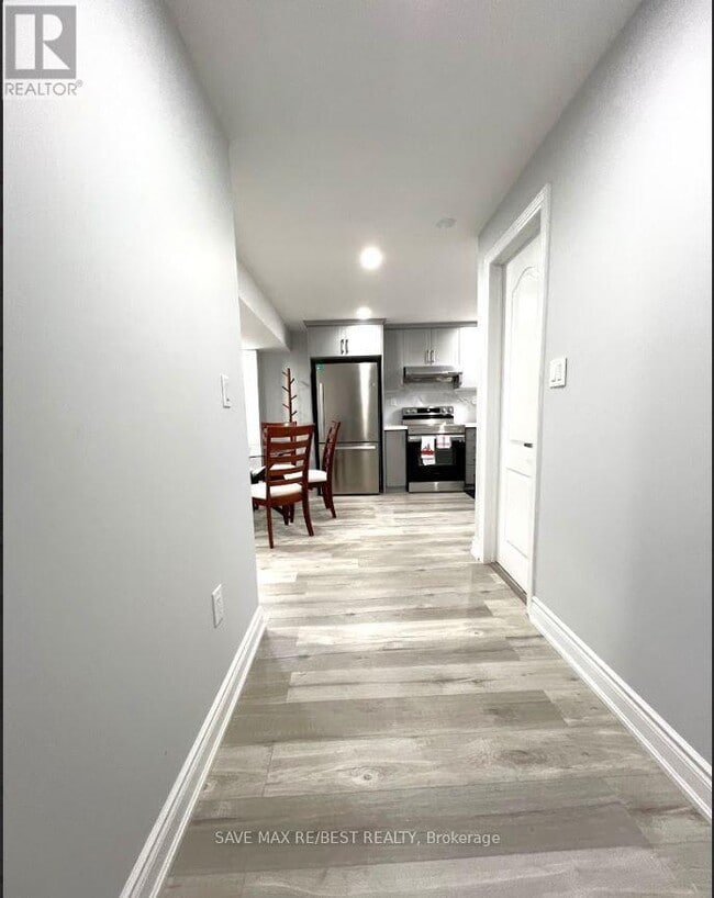 Photo du bâtiment - 116 Leadership Dr