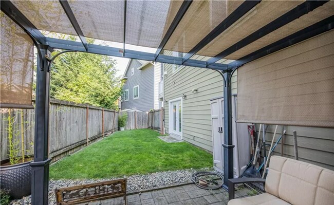 Foto del edificio - Gorgeous Parkview Village Home - 3 bedroom...