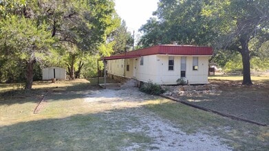 Building Photo - 1025 Pawnee Trail