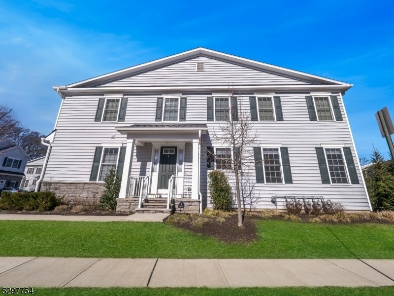 4 Gates Rd, Morristown, NJ 07960 House Rental in Morristown, NJ