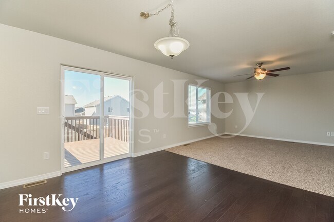 Foto del edificio - 10913 Nolin Dr