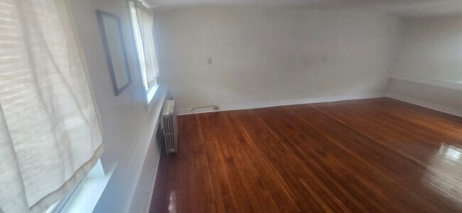 Foto del edificio - 5 Glen Rd