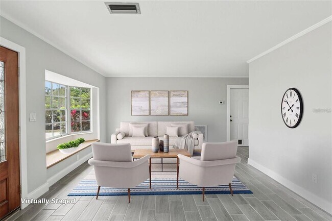 Foto del edificio - 8706 Elmwood Ln
