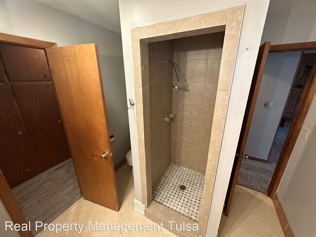 Foto del edificio - 3 br, 2 bath House - 1421 E 50th St