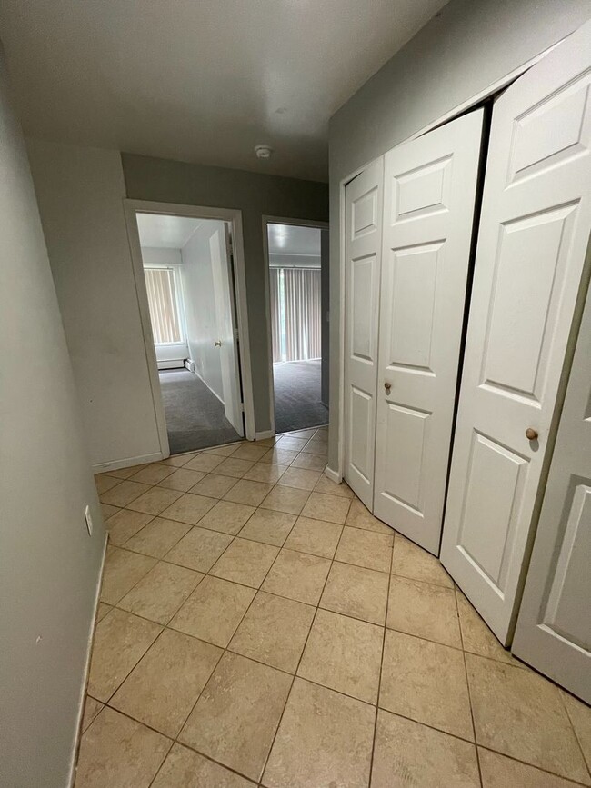 Building Photo - Two Bedroom for Rent Near EMU | AVAILABLE ...