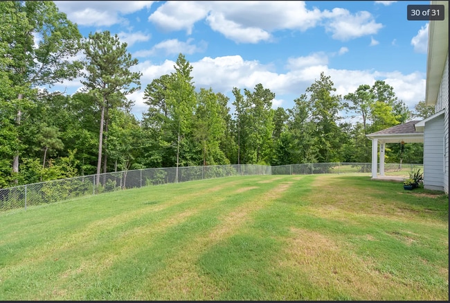 Building Photo - 6643 White Oak Ln