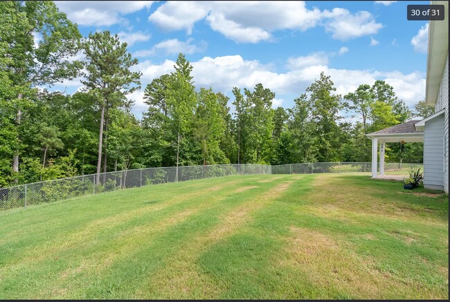 Foto del edificio - 6643 White Oak Ln