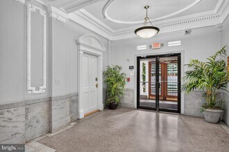 Building Photo - 3060 16th St NW