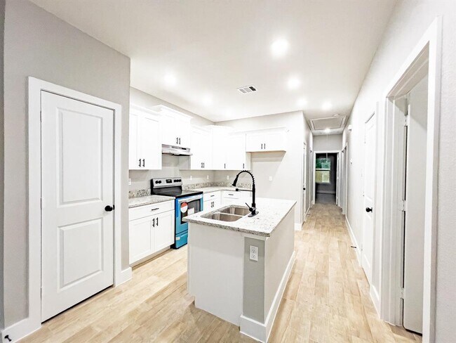 Foto del edificio - 5942 Southcrest St