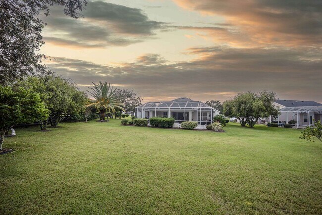 Foto del edificio - 343 McCormick Ln