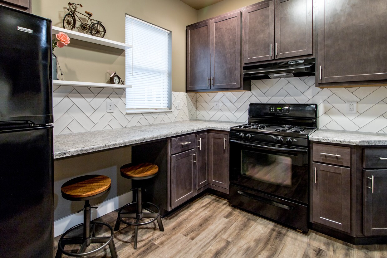 Foto principal - 2716 N Murray Ave