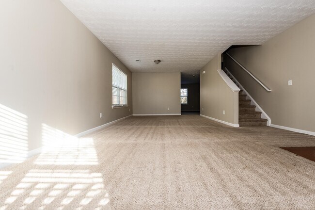 Building Photo - 5590 Sable Bay Point