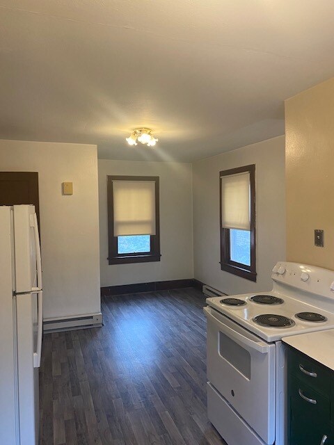 Cocina - 319 Amherst St