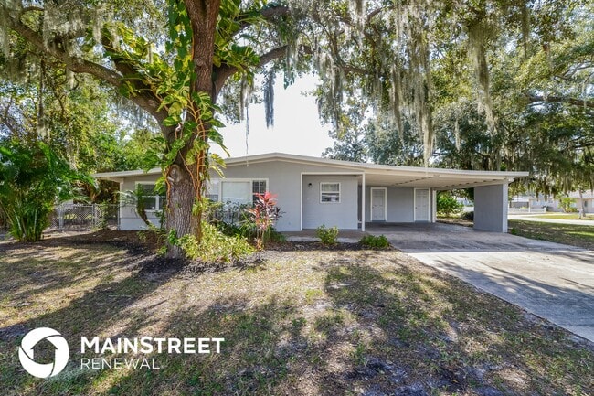 Building Photo - 3668 Schwalbe Dr