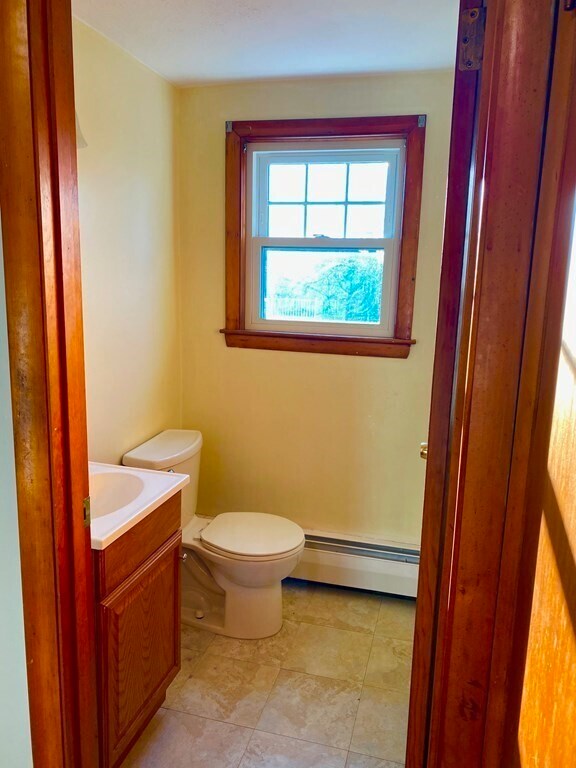 Foto del edificio - 16 Oakdale St