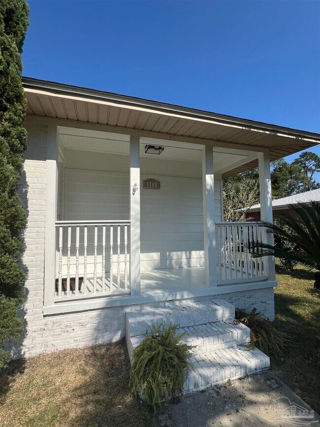 Foto del edificio - 1700 E Anderson St