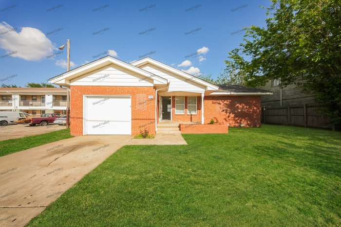 Photo - 5910 S Ross Ave (Oklahoma City, OK)