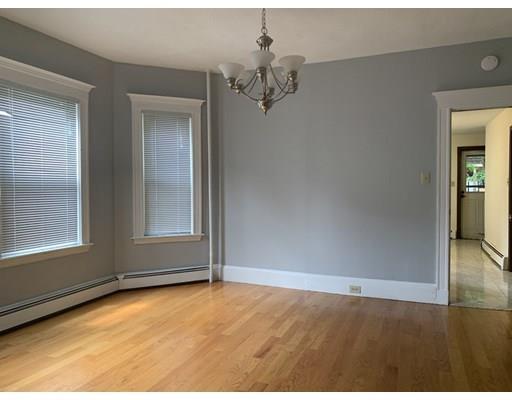 Foto del edificio - 76 Pearson Rd