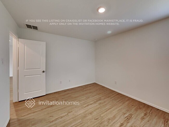 Foto del edificio - 22263 Stoney Ravine Dr