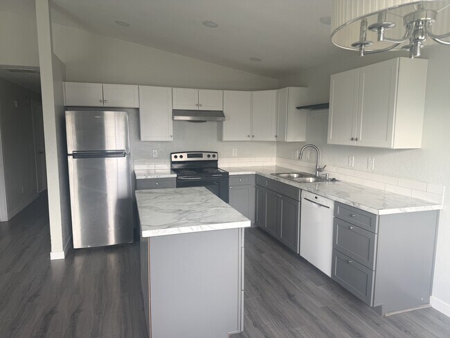 Foto del edificio - 3406 S Florida Ave