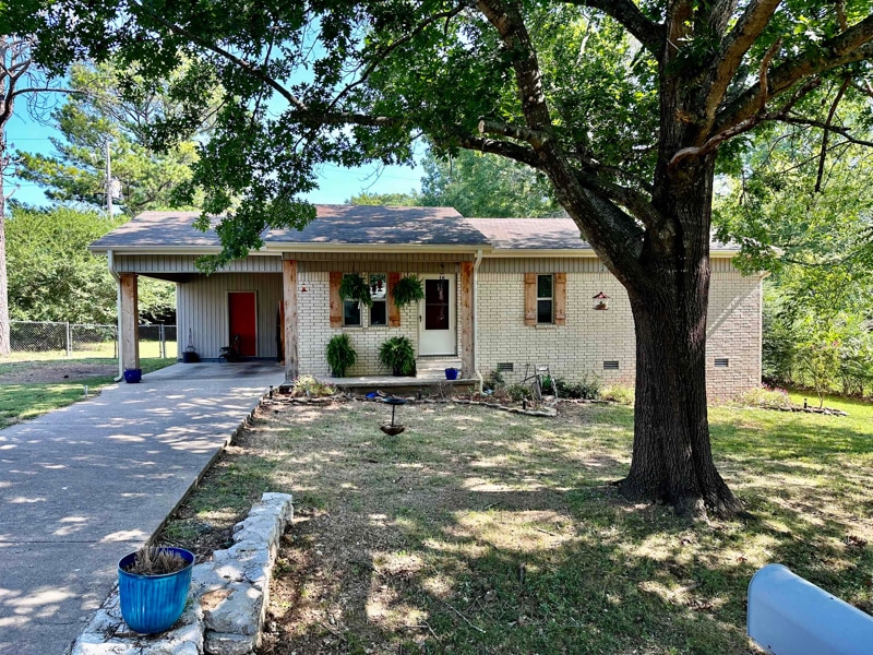 1528 W Scott St, Heber Springs, AR 72543 House Rental in Heber Springs, AR