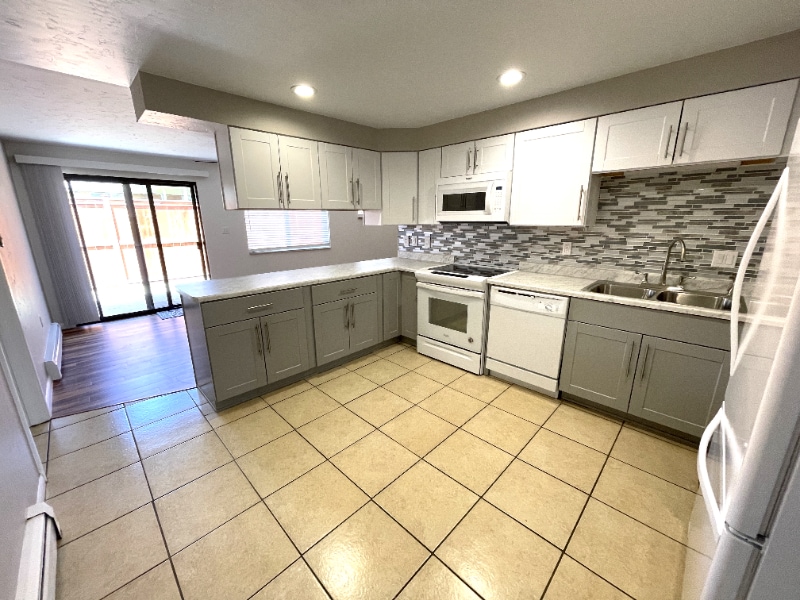 Photo - 1887 Independence St (Denver, CO)