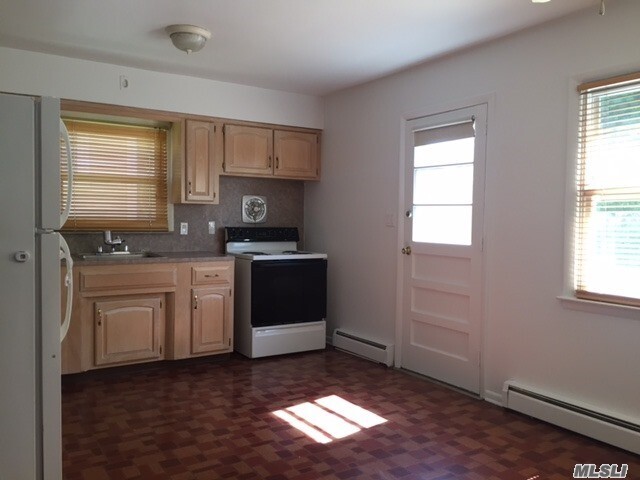 Building Photo - 9 Durbyan St